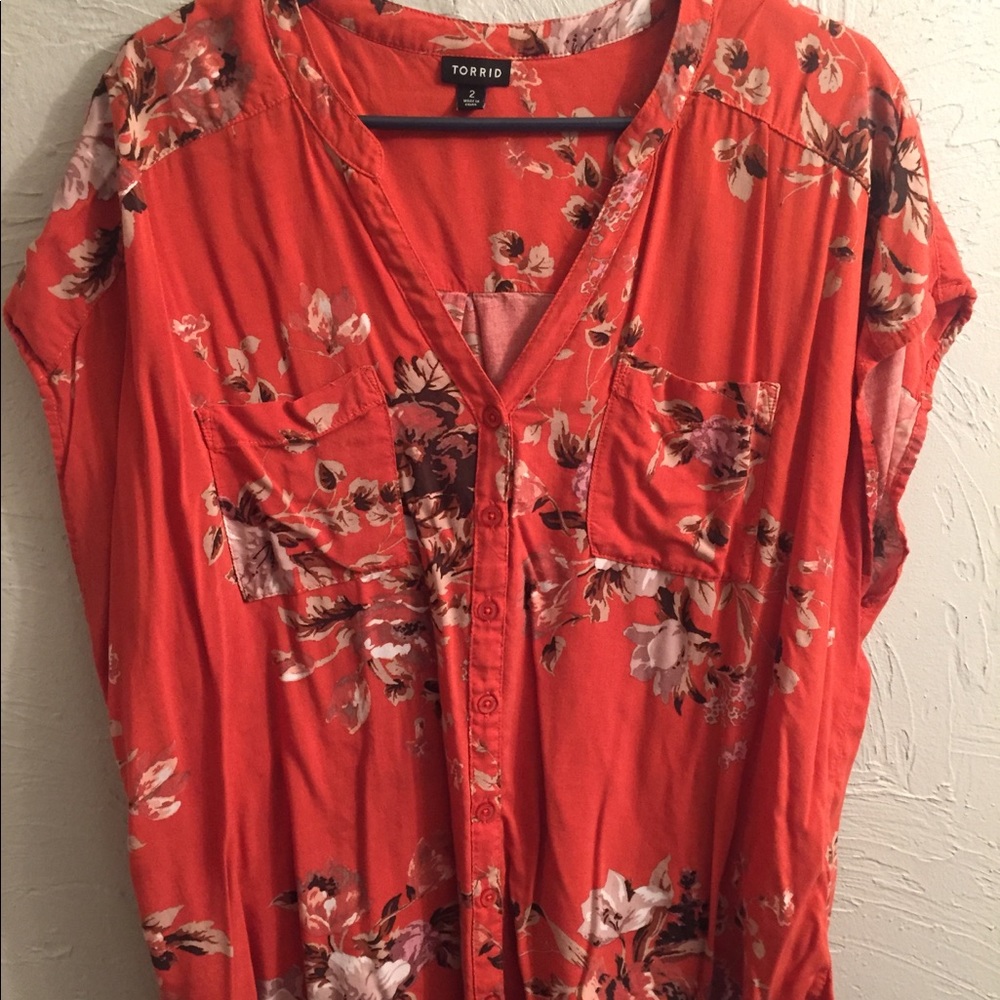 Torrid Coral Floral Button-Front Blouse